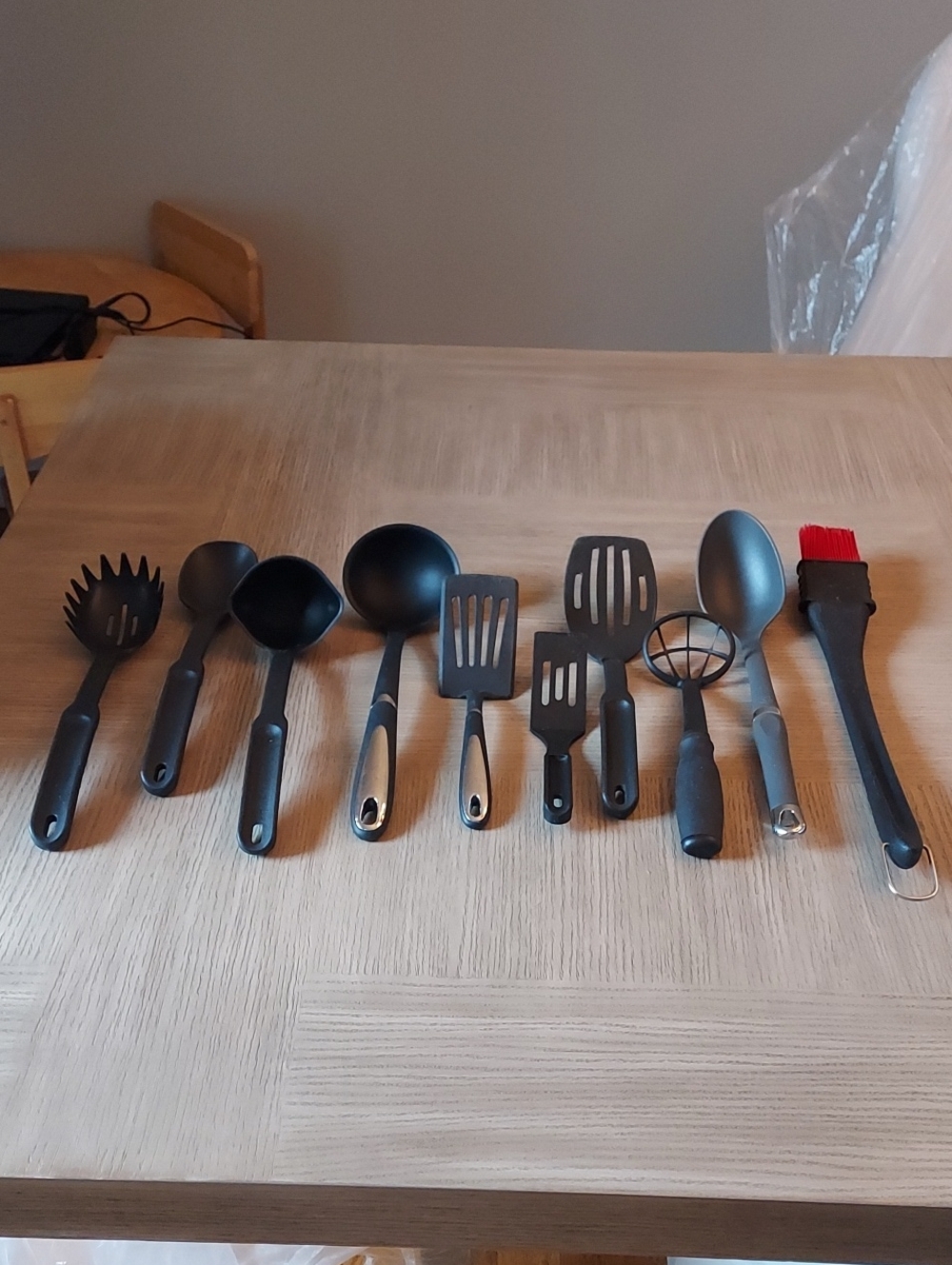 Lot Of The Pampered Chef Kitchen Utensils